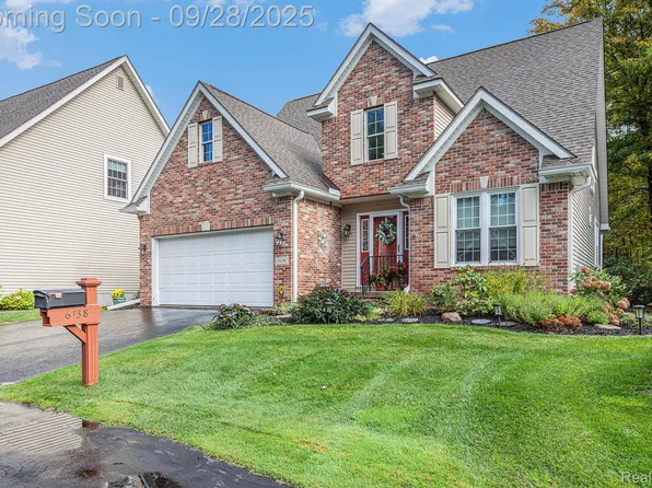 6138 Natures Cv, Grand Blanc, MI 48439