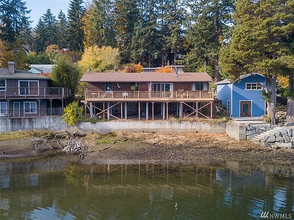 4th image of 9307 N Harborview Dr
