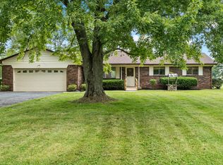 1075 S Daisy Ln, New Palestine, IN