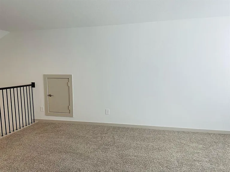 28935 Yukon River Ct — Photo 10