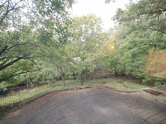 5th image of 52 Rawson Woods Cir