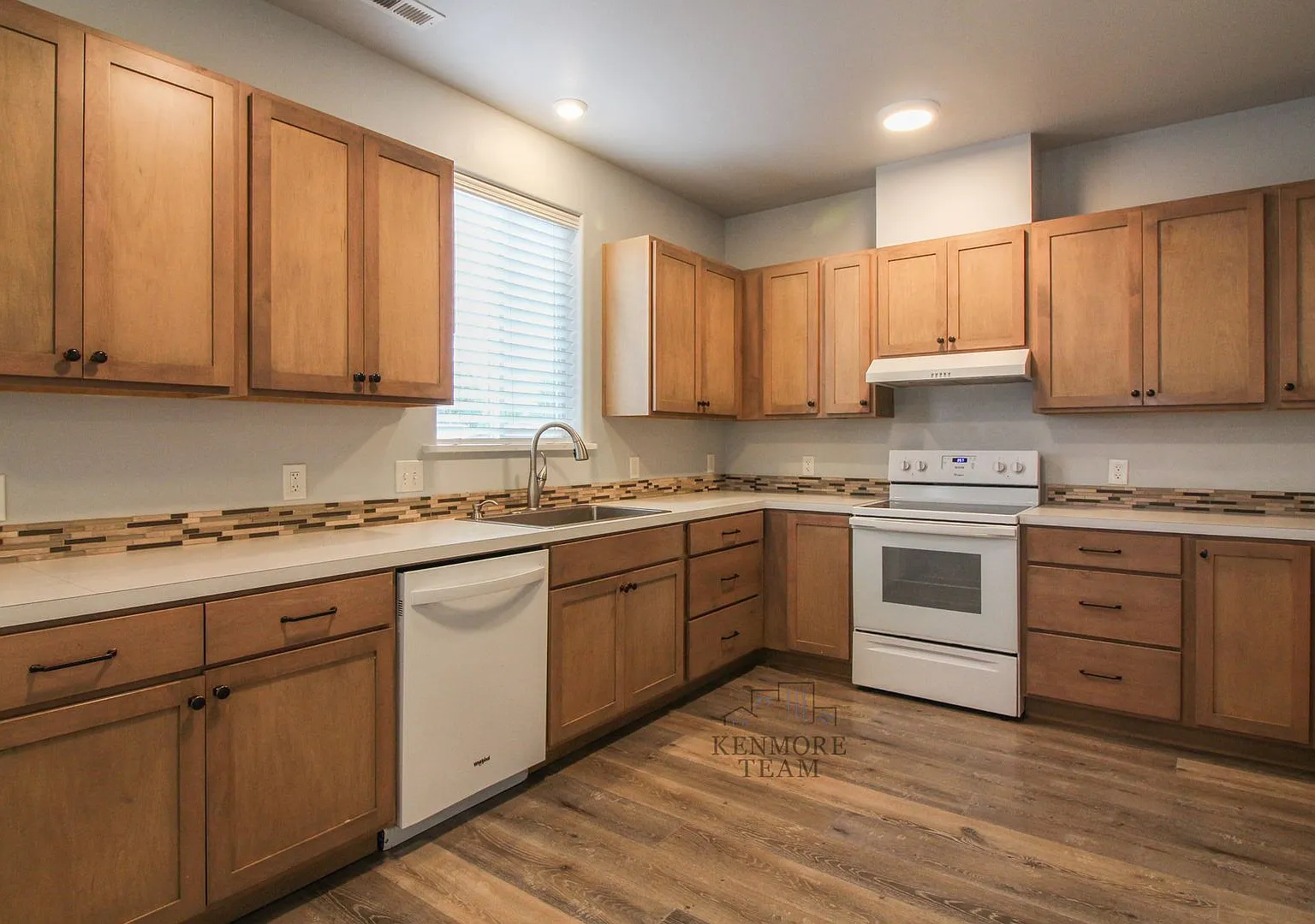3 Bedroom, 2.5 Bath Duplex in Richland — Photo 2