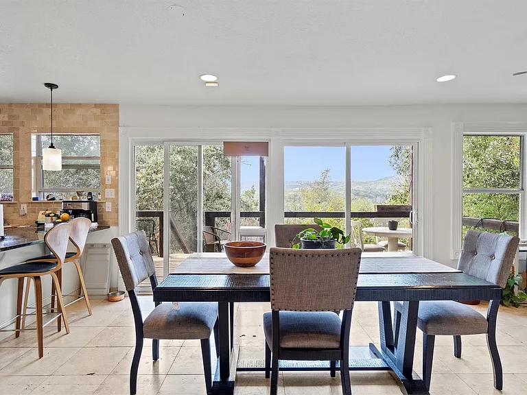 15101 Mettle Dr — Photo 7