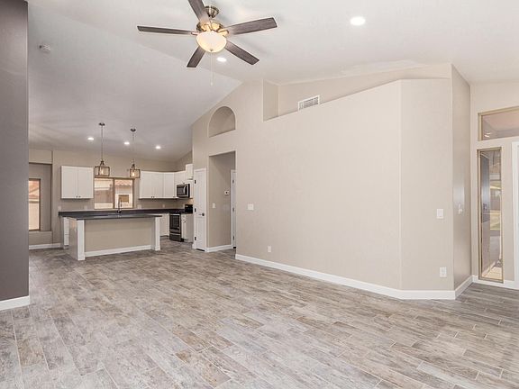4th image of 6463 W Darrah Pl