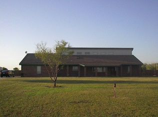 7114 W Carrier Rd, Enid, OK 73703