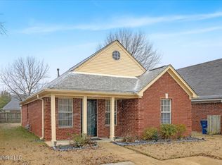 8433 Clubview Dr, Olive Branch, MS 38654