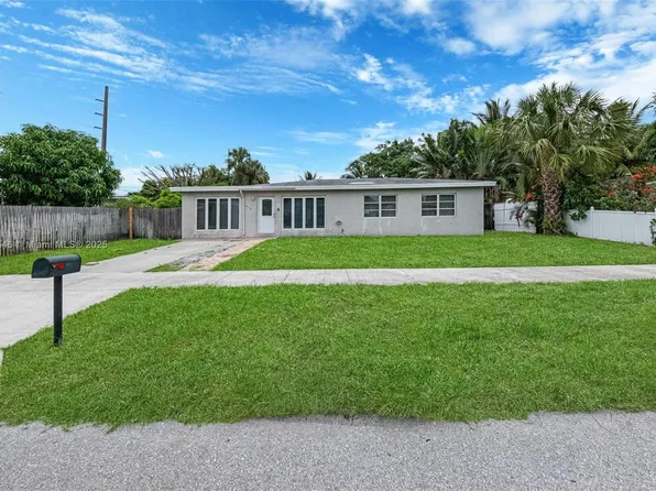 610 Snowden Dr, Lake Worth, FL 33461