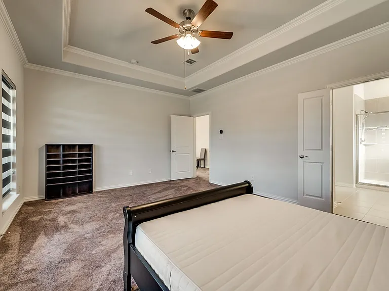 2480 Cathedral Dr — Photo 16