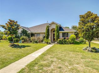 941 Hill Meadow Dr, Midlothian, TX 76065