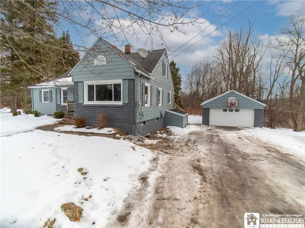 303 Shadyside Ave, Lakewood, NY 14750