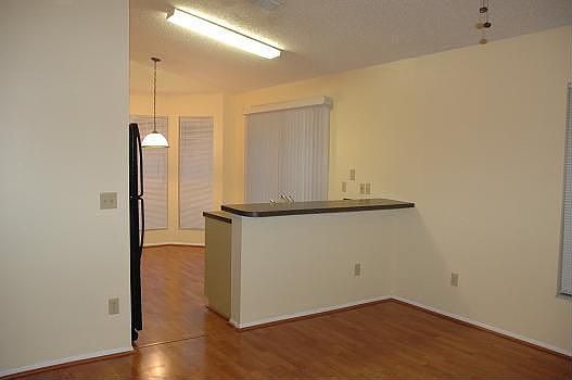 5th image of 328 McCoy Village Ct