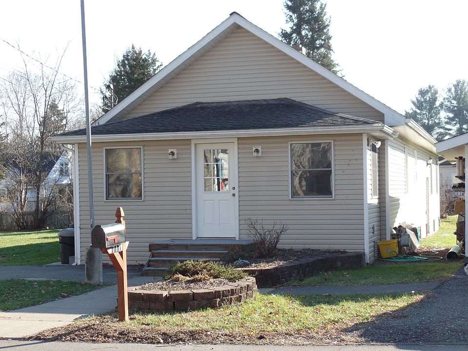 1st image of 717 Grant St