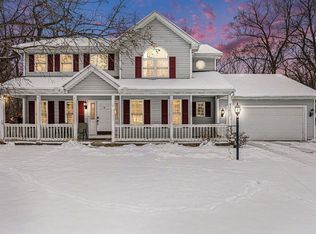 55875 Season Ct, Osceola, IN 46561