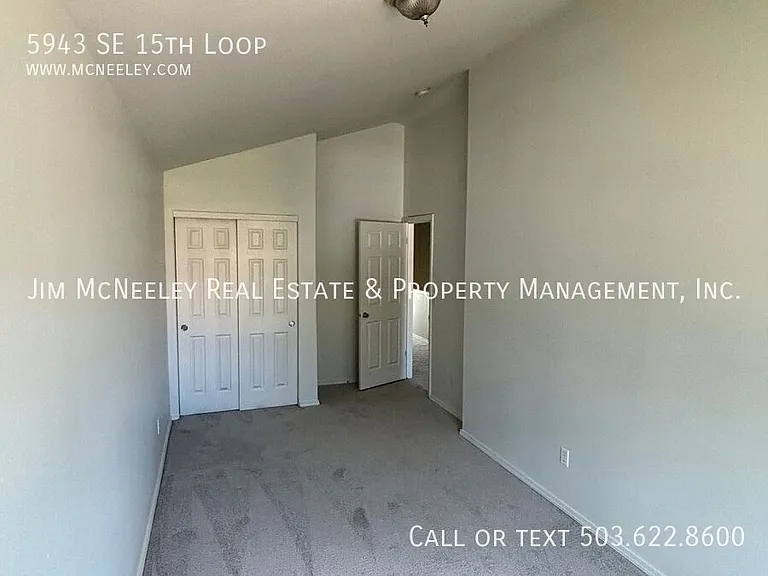 5943 SE 15th Loop — Photo 17