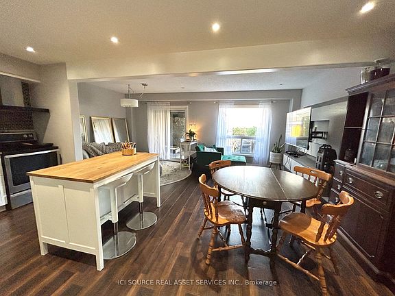4th image of 70 Falkner Rd