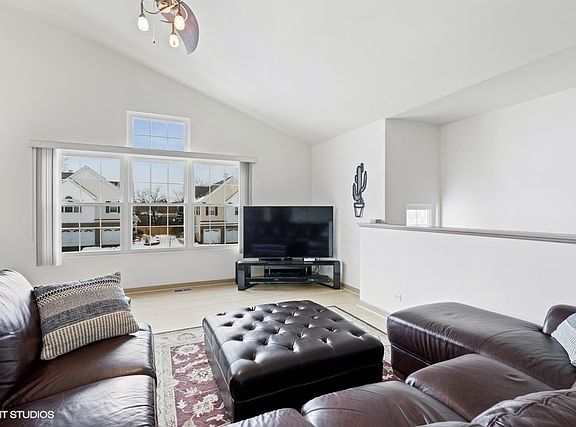 2nd image of 308 Arboretum Dr #308