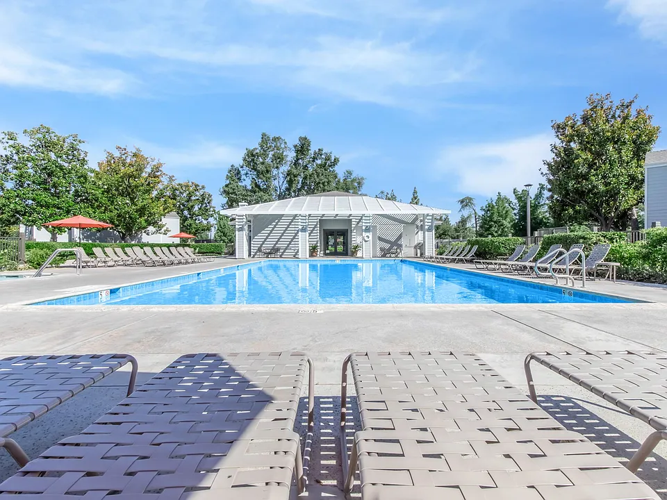 Cambridge Village Apartments