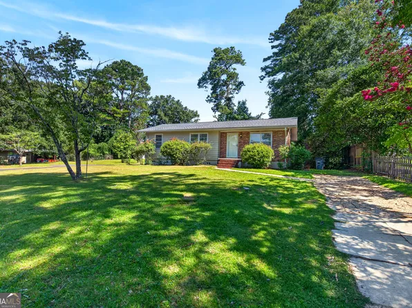 204 S Chilton Cres, Lagrange, GA 30240