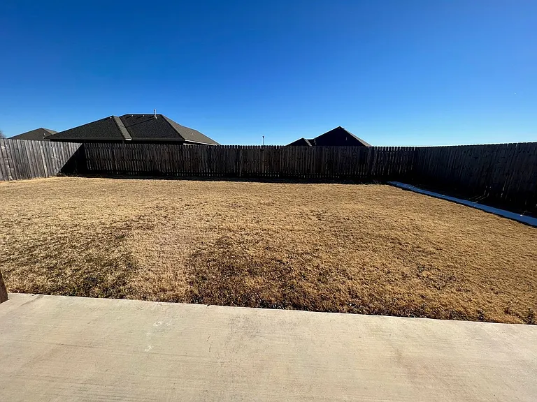 407 N Mountain Meadow Dr — Photo 12
