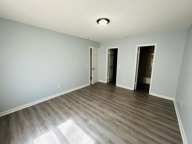 4433 Torrance Dr NW — Photo 11