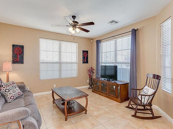 2nd image of 2920 E Cedar Pl