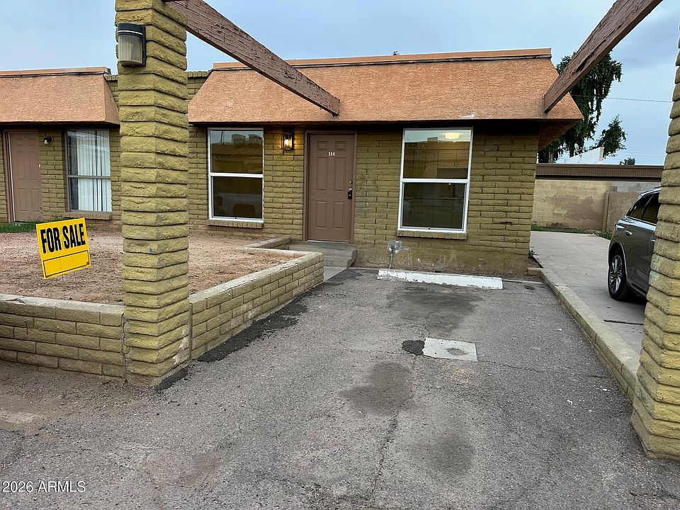 1st image of 2333 W GLENROSA Avenue #114