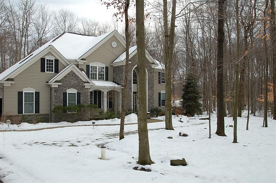 1st image of 11615 Ascot Ln