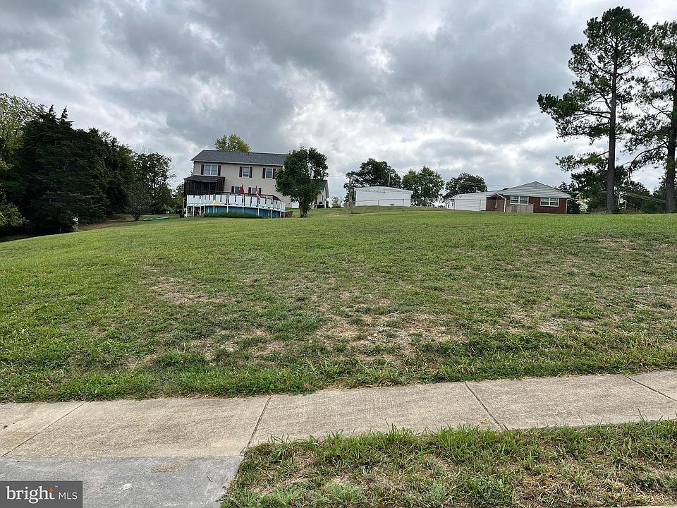 2nd image of LOT Pleasant View Dr #B