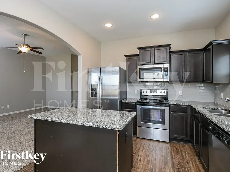 1536 Millennium Dr — Photo 6