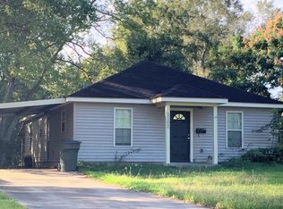1102 15th St, Lake Charles, LA 70601