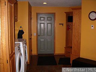 5th image of 3410 Plum Creek Dr
