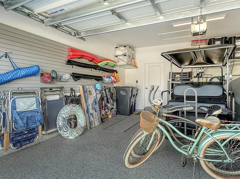 5225 Blue Crush St — Photo 43