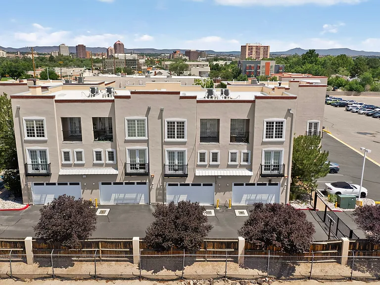 1900 Central Ave SW #203 — Photo 41