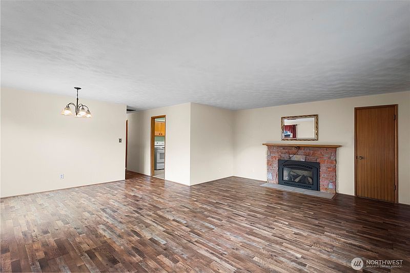 5th image of 1209 N Orchard Street