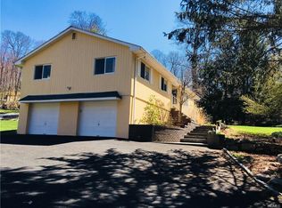 118 Sunset Hill Rd, Putnam Valley, NY 10579