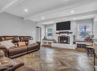 386 Taylors Mills Rd, Manalapan, NJ 07726