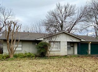 208 Pensacola Ave, Waxahachie, TX 75165