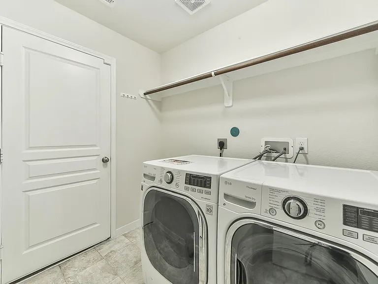 15411 Sienna Peak Ln — Photo 17