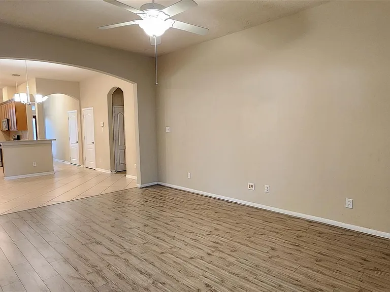 24502 Carlton Springs Ln — Photo 10