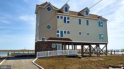 448 Dock Rd Photo 1