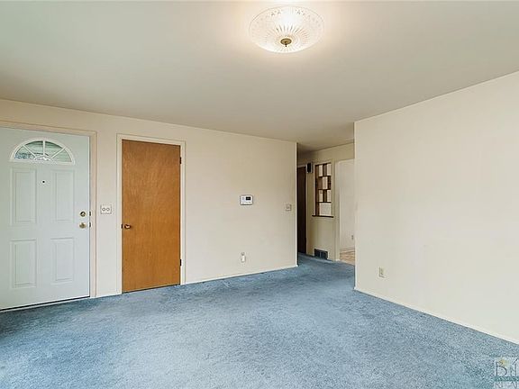 3rd image of 1940 Howard Ave