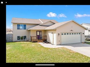 495 Stealth Ln, Box Elder, SD 57719