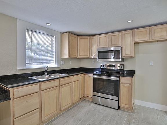 2nd image of 2553 13th Ave N