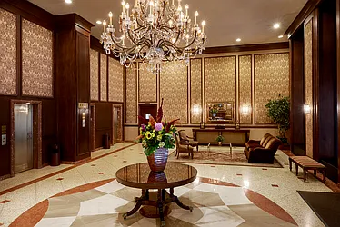 Rented by Warburg