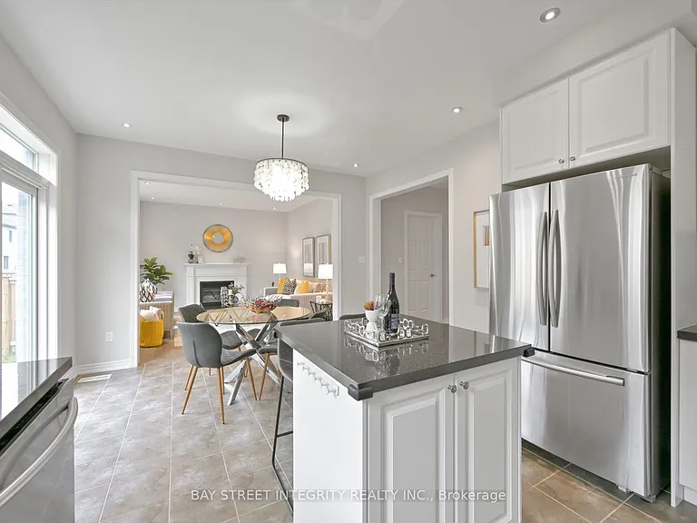99 Greenspire Ave — Photo 15