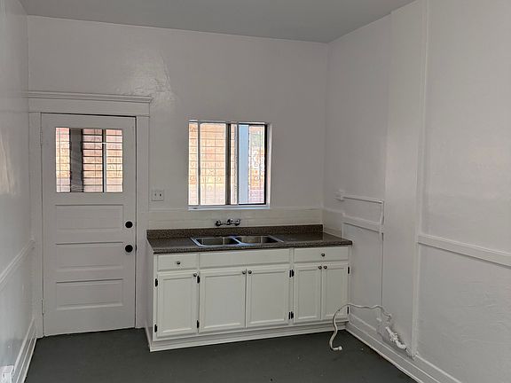 2nd image of 2141-2145 E Cesar E Chavez Ave #1/2