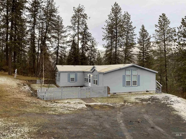 493 Ridgewood Dr, Kooskia, ID 83539
