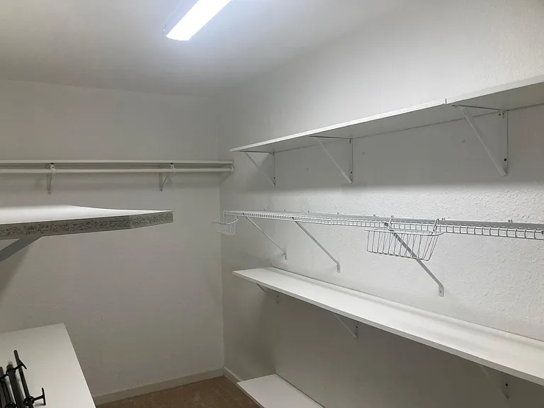 Walk-in closet