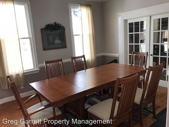5th image of 204 James Landing Cir