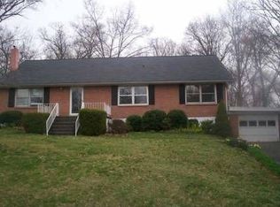11698 Division Ave, Cumberland, MD 21502